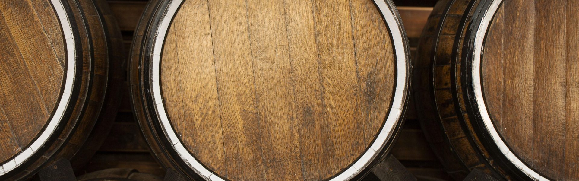 top-view-wooden-barrels